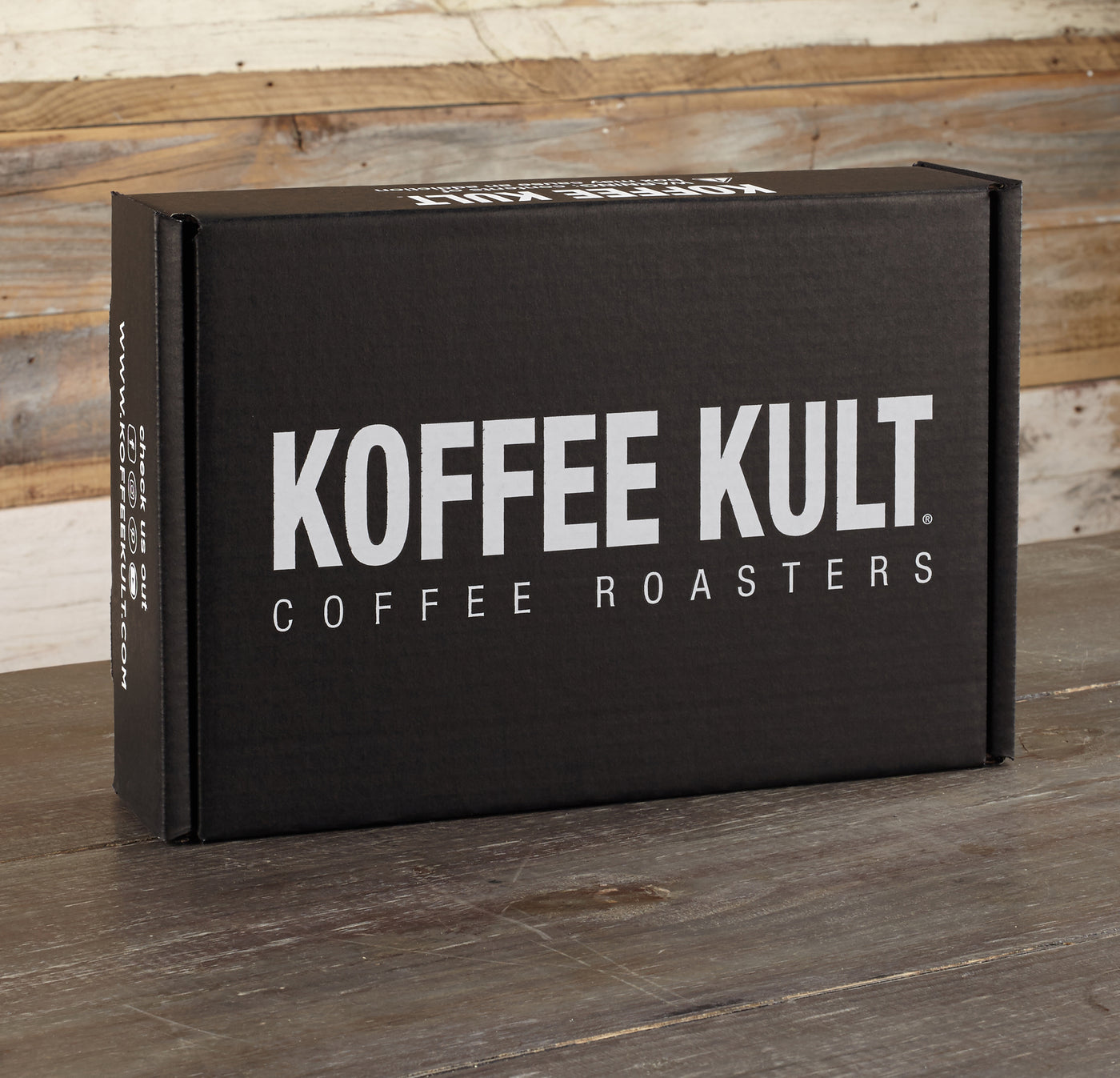 2 x 12oz Coffee With Travel Mug and Chocolate Bar Gift Box