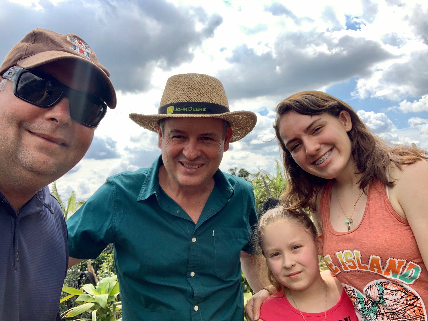 Cumbres Coffee family